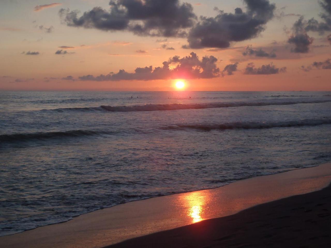 Moon Bridge Beach Resort Matara Bagian luar foto